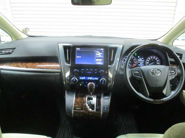 アルファード2.5 X 4WD