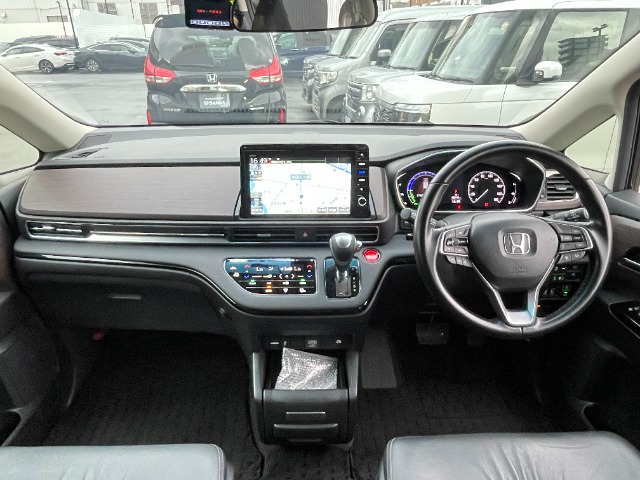 オデッセイ2.0 e:HEV アブソルート EX