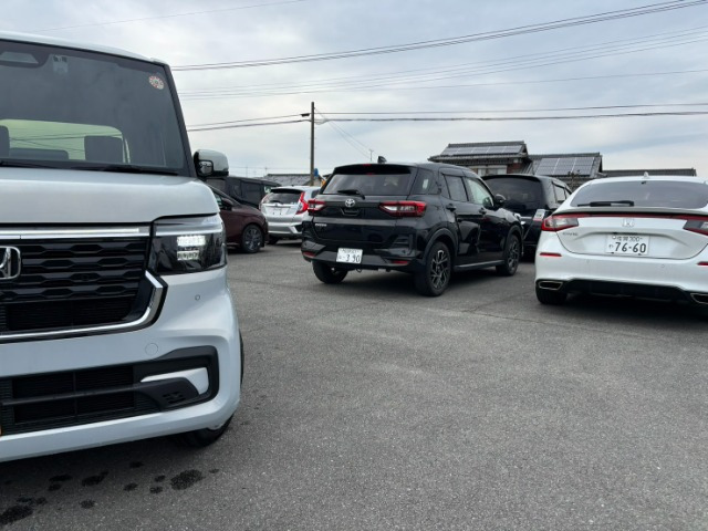 N-BOXカスタムターボ コーディネートスタイル モノトーン