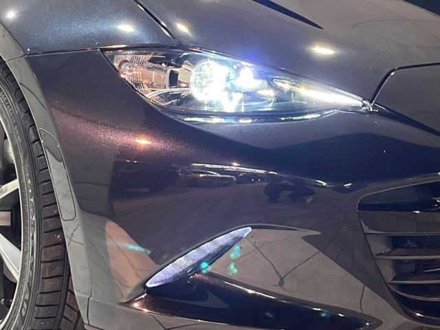 �yLED�w�b�h���C�g�z���V����ԑ��s�����ǍD�Ȏ��E���m�ۂ����S���ĉ^�]�ł��鍂�P�xLED�w�b�h���C�g�𑕔�!�_�����x�������A����d�͂��}�����Ă��܂��B