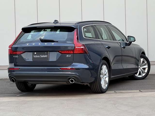 V60B4 モメンタム