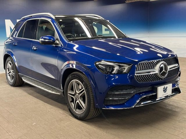 ���A���ԂȂ�ł͂́A�ו��܂ō�荞�܂ꂽ�A�������ꂽ�f�U�C���ł��B�^�]�Ȃ���̎��E�́A�X���ɂĂ��q�l�����g�̖ڂł��m���߂�������!