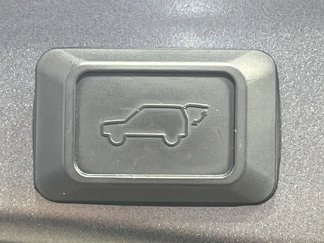 �y�p���[�o�b�N�h�A�z�X�}�[�g�L�[��^�]�Ȃ̃{�^�������������Ń��A�Q�[�g�������ŊJ���܂�!�ו��������Ă��鎞��A�����ʒu�ɂ���o�b�N�h�A��߂�ۂɕ֗��ȋ@�\�ł���