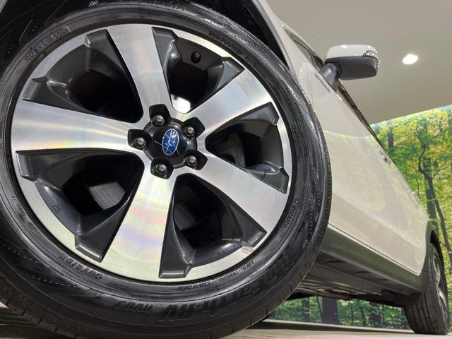 �y����17�C���`�A���~�z�C�[���z�O�ςɃ}�b�`���������A���~�z�C�[���𑕒����Ă���܂��B�e��ЊO�A���~�z�C�[����A�X�^�b�h���X�^�C�����戵�����Ă���܂��B���񂲑��k����������