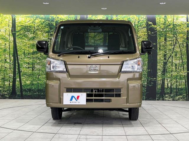 ���Ђł́A�S�ԁw�C�����Ȃ��x�̂��Ԃ̂ݎ�舵���Ă���܂��B��C�o�C���[�ɂ�錵�I�����d����̌�A���Ɍ�̎ԗ��`�F�b�N���s���A�l�N�X�e�[�W���F�肵�����i���Ȓ��ÎԂ����񋟂��Ă���܂��B