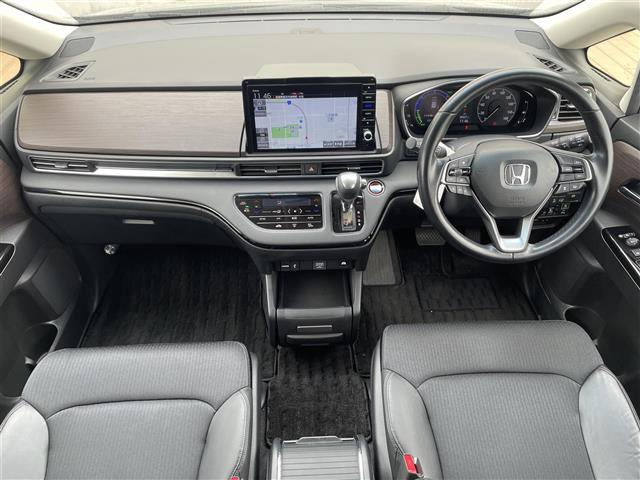 オデッセイ2.0 e:HEV アブソルート EX