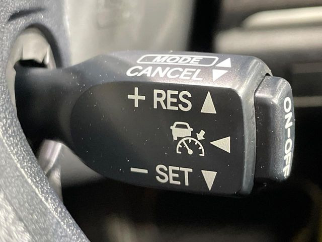 �y���[�_�[�N���[�Y�R���g���[���z�������H�ł̒��������s���y��!!�����ő��x��ۂN���[�Y�R���g���[�����A�Փˌy���V�X�e���ƘA�g���A�O���̎ԗ������m���ĎԊԂ�ۂ悤�ɑ��x���߂��Ă���܂�!!