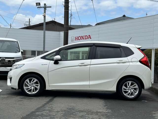 フィット1.5 ハイブリッド Lパッケージ