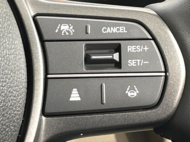 �y�A�_�v�e�B�u�N���[�Y�R���g���[���z�������H�ł̒��������s���y��!!�����ő��x��ۂN���[�Y�R���g���[�����A�Փˌy���V�X�e���ƘA�g���A�O���̎ԗ������m���ĎԊԂ�ۂ悤�ɑ��x���߂��Ă���܂�!!