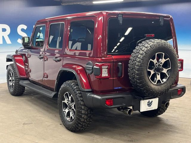 ●YANASEオートシステムズとの提携によって実現した高品質修理ネットワーク!大切なお車だから、万が一の修理でも「純正品質」をご提供。当店でご購入いただくお車にはメリットが数多くあります