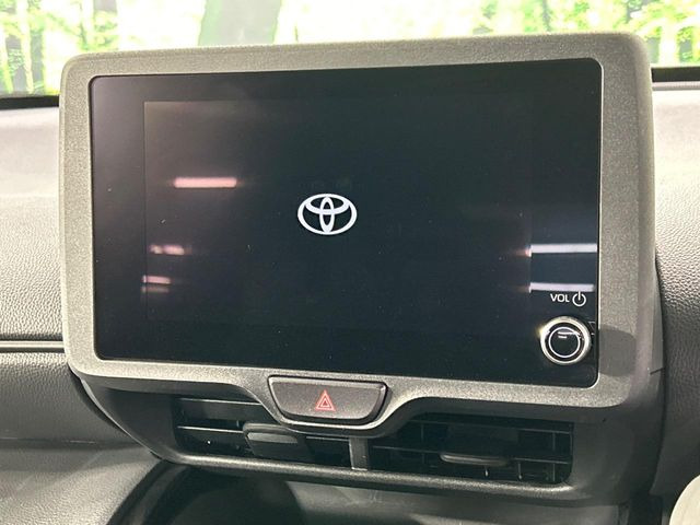 �y8�C���` �f�B�X�v���C�I�[�f�B�I�z���ʂ̃f�B�X�v���C��AppleCarPlay��AndroidAuto�����p�\�B�傫�ȉ�ʂŃX�}�z�i�r�A�v���������p���������܂���