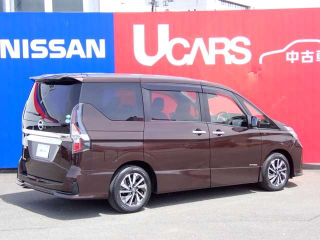 セレナ2.0 ハイウェイスターV