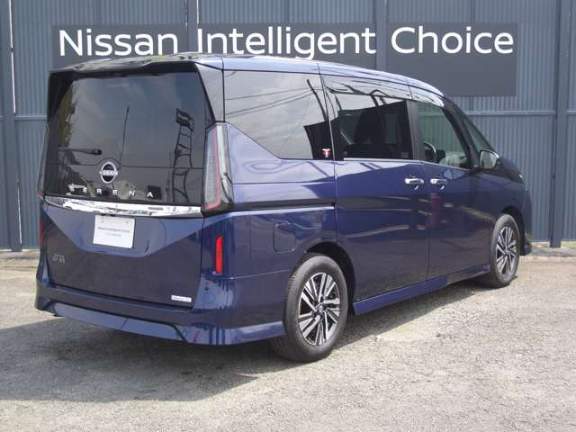 セレナ2.0 ハイウェイスターV