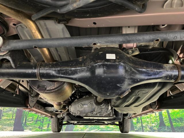 ����肪���ꂢ�Ȃ����ɁA�h�K���H�̎{�H���I�X�X���B�~��n��͂������A���ݕ��ɂ��Z���̕���A��Ń}�����E�E�B���^�[�X�|�[�c���������ɂ��D�]���������Ă���܂��B