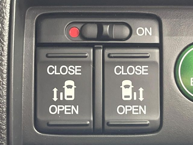 �y�����p���[�X���C�h�h�A�z�X�}�[�g�L�[��^�]�Ȃ̃X�C�b�`�Ō�ȗ����X���C�h�h�A�̊J���\���d��������͂����ăh�A���J����K�v�������A�����Ȃ��q�l�ł��ȒP�ɊJ���߂ł����K�ł���