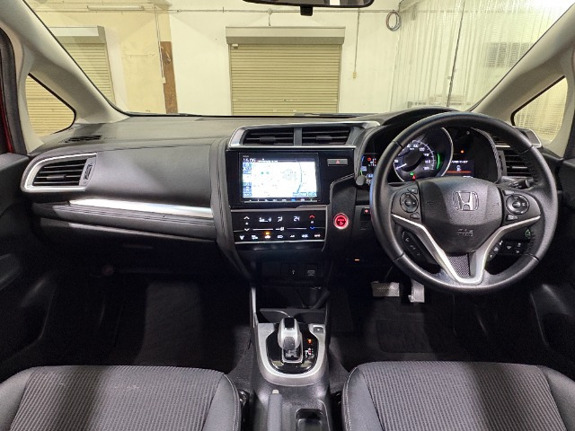 フィット1.5 ハイブリッド L ホンダセンシング