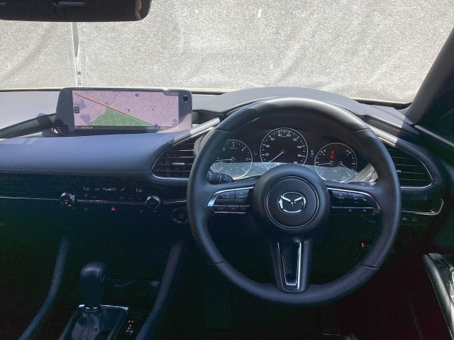 MAZDA3ファストバック1.8 XD ツーリング