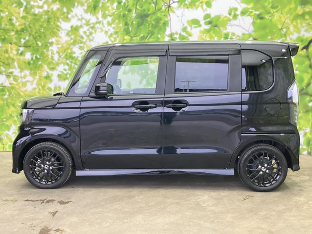 N-BOXカスタムL ターボ スタイルプラス ブラック