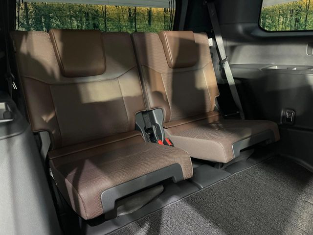 3��ڃV�[�g�͂�������ԗǍD����l�ł��������ƍ����Ē����܂��̂ŁA��l���ł̂��o���������N���N�ł��􂲉Ƒ��ŁA�C�̒m�ꂽ���ԂŁA�h���C�u�ɍs���̂��y���݂ł��ˁ�