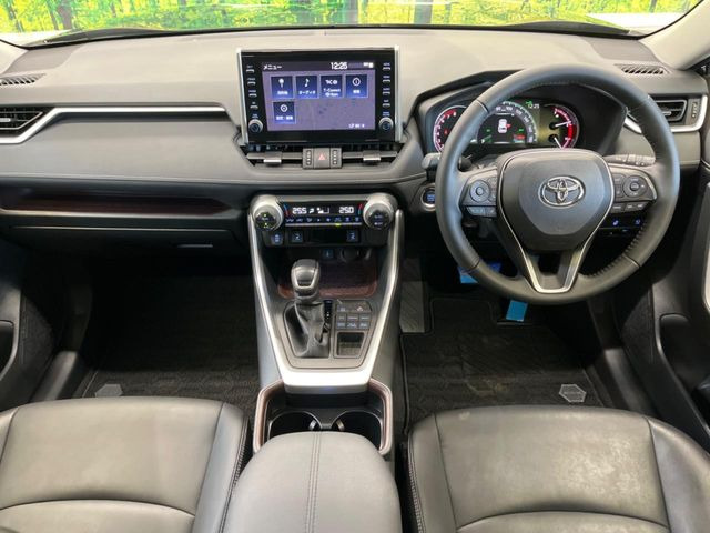 RAV42.0 G 4WD