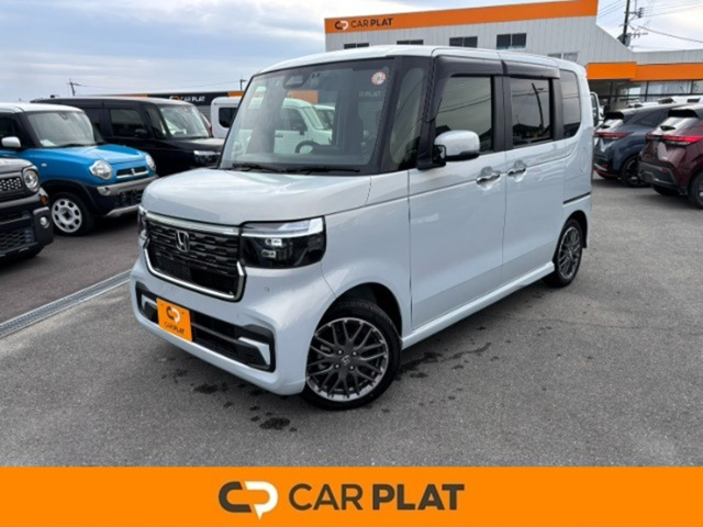 N-BOXカスタムターボ コーディネートスタイル モノトーン