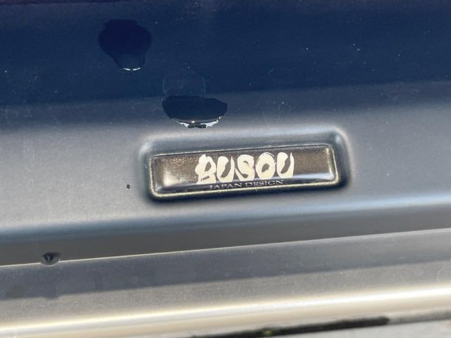 �yBUSOU�G�A���z�N���}�̊O�ς����������߁A�����ۗ������Ă����X�^�C���b�V���ȃG�A���p�[�c�𑕒�!�G�A���ȊO�̃h���X�A�b�v�����C�y�ɂ����k��������!