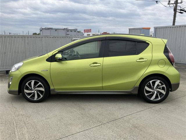 アクア1.5 X-URBAN