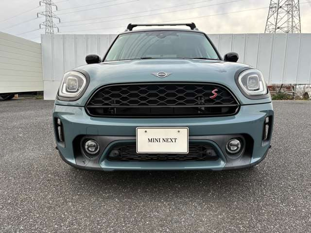 ミニクロスオーバークーパー SD オール4 4WD