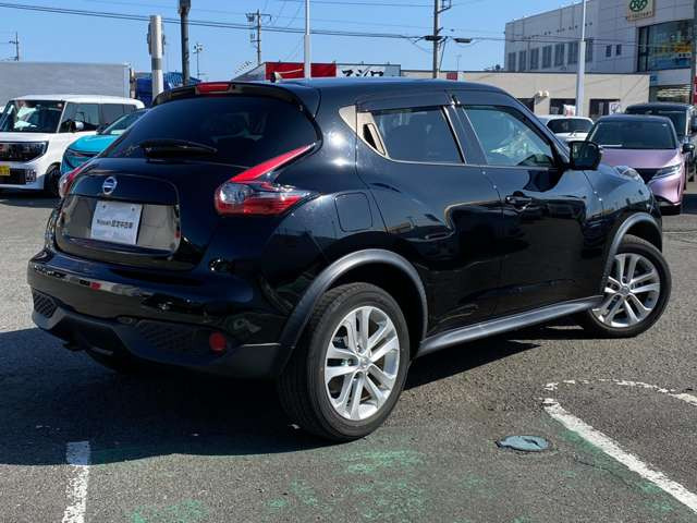 ジューク1.5 15RX V セレクション