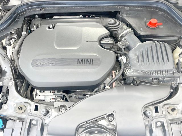 �����X�ł́A�e���[�J�[�̐�p�f�f�e�X�^�[�𓱓��B���Ǝ��i�����e�N�j�J���X�^�b�t���풓���Ă���܂��̂ŁA������̍ۂɂ����S���Ă����p���������܂��B