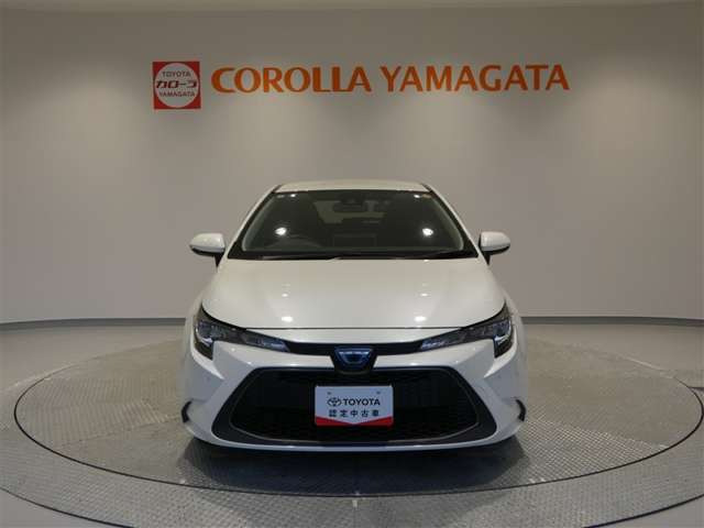 カローラツーリング1.8 ハイブリッド S