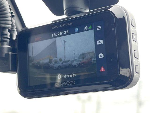 �y�h���C�u���R�[�_�[�z�h���C�u���R�[�_�[����!���s���͂������A������^�]�⎖�̂ɑ��������ہA�f���ŋL�^���A����̃��X�N�ɔ����܂��B���L�^�pSD�J�[�h�͂��q�l�����g�ł��������������K�v������܂��B