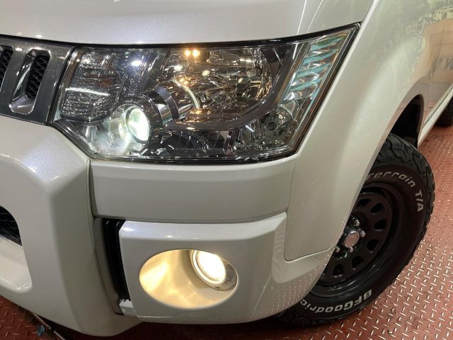 �yHID�w�b�h���C�g�z���ɖ��邭�O�����Ƃ炵�Ă����̂ŁA���V����Ԃ̑��s�������E�ǍD�ň��S���Ă���肢�������܂��B