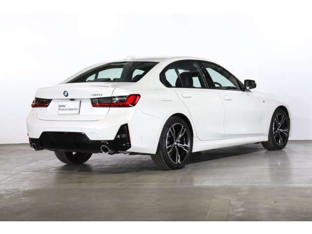 3シリーズセダン320i Mスポーツ