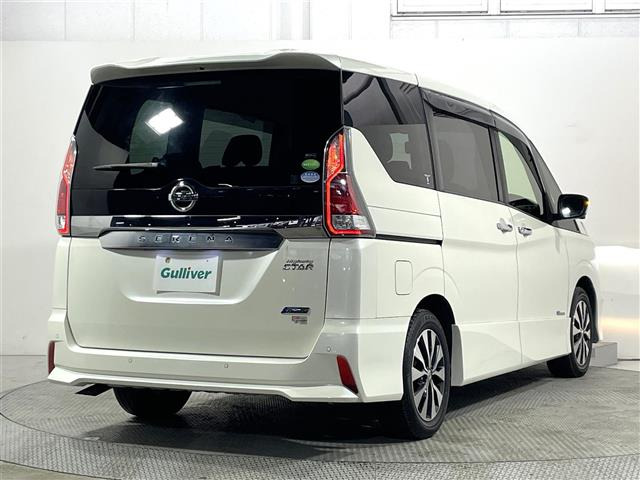 セレナ2.0 ハイウェイスターG