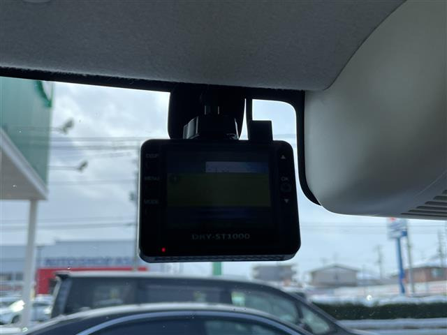 N-BOXG ホンダセンシング 4WD