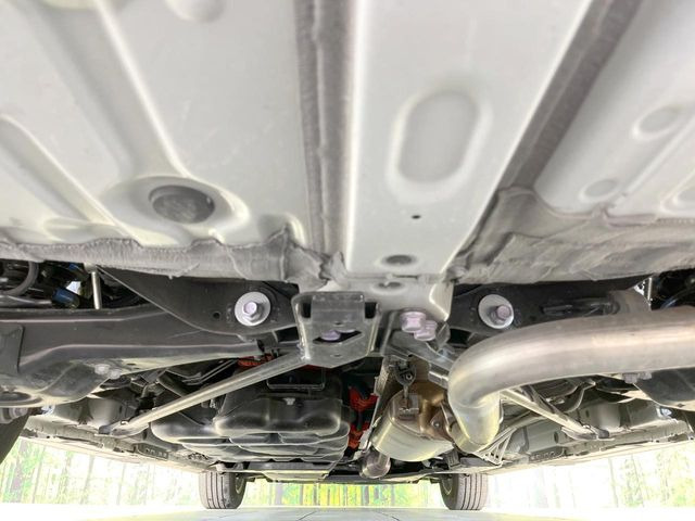 下回りがきれいなうちに、防錆加工の施工がオススメ。降雪地域はもちろん、沿岸部にお住いの方や、趣味でマリン・ウィンタースポーツをされる方にご好評いただいております。