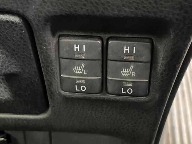 �y�V�[�g�q�[�^�[�z�������ɏd�󂷂�V�[�g�q�[�^�[!�G�A�R����葁�����܂��Ă����̂Ŋ�����̐l�����S�ł��ˁ�G�A�R���̉����͊������邩����A�Ƃ������ɂ����������߂ł��B