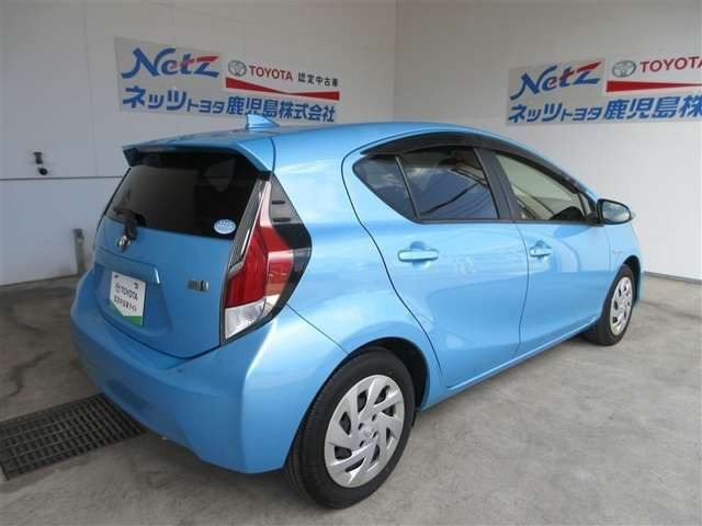 アクア1.5 S ウェルキャブ 助手席回転シート車 Bタイプ