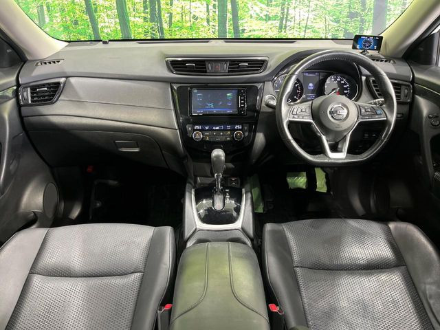 エクストレイル2.0 20Xi