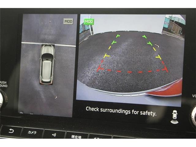 大好評のボディコーティング「ハイモースコート」もご納車までに施工可能。雨染みや線傷など中古車だからと諦めていませんか?ピカピカの状態でお乗り出しいただけます。