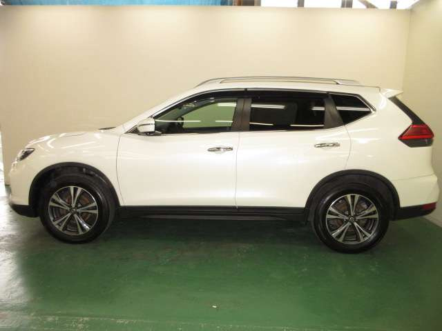 エクストレイル2.0 20X