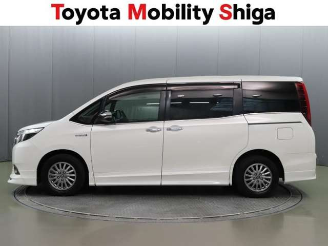 エスクァイアハイブリッド1.8 Gi ブラックテーラード