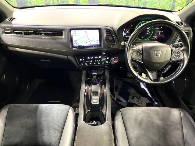 ヴェゼル1.5 ハイブリッド RS ホンダセンシング