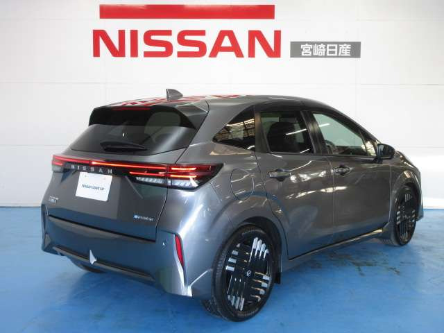 ノートオーラ1.2 G レザーエディション