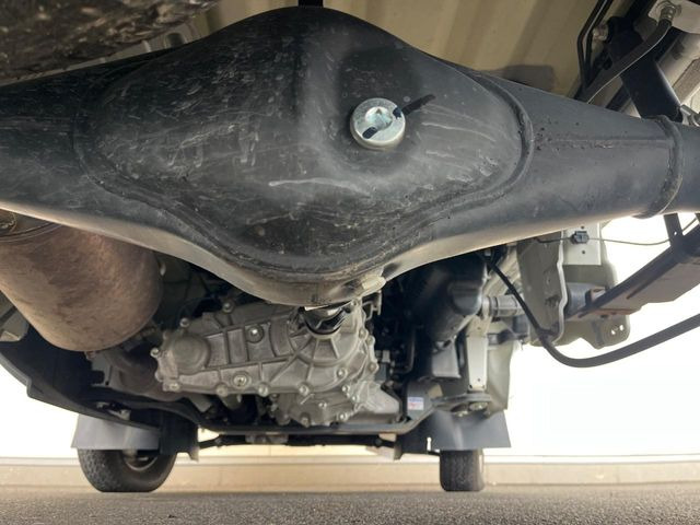 ����肪���ꂢ�Ȃ����ɁA�h�K���H�̎{�H���I�X�X���B�~��n��͂������A���ݕ��ɂ��Z���̕���A��Ń}�����E�E�B���^�[�X�|�[�c���������ɂ��D�]���������Ă���܂��B