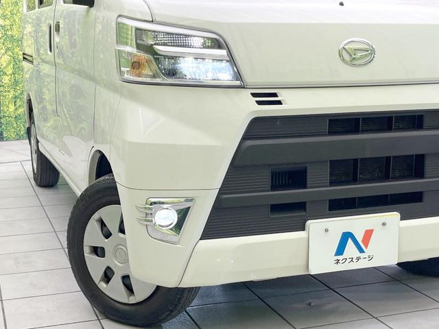 �yLED�w�b�h���C�g�z���V����ԑ��s�����ǍD�Ȏ��E���m�ۂ����S���ĉ^�]�ł��鍂�P�xLED�w�b�h���C�g�𑕔�!�_�����x�������A����d�͂��}�����Ă��܂��B