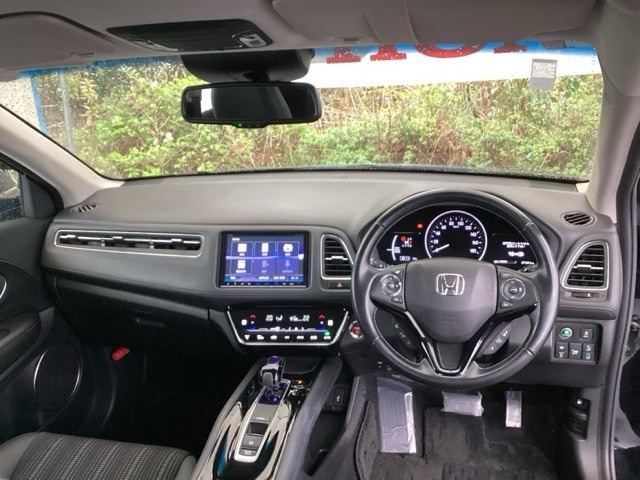 ヴェゼル1.5 ハイブリッド Z ホンダセンシング