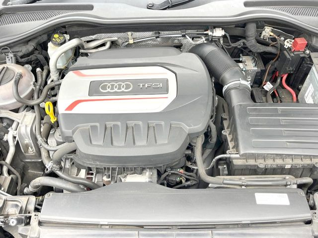 ●当店では、各メーカーの専用診断テスターを導入。国家資格を持つテクニカルスタッフも常駐しておりますので、万が一の際にも安心してご利用いただけます。