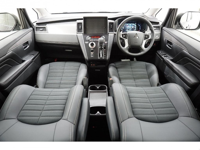 デリカD:52.2 P 4WD